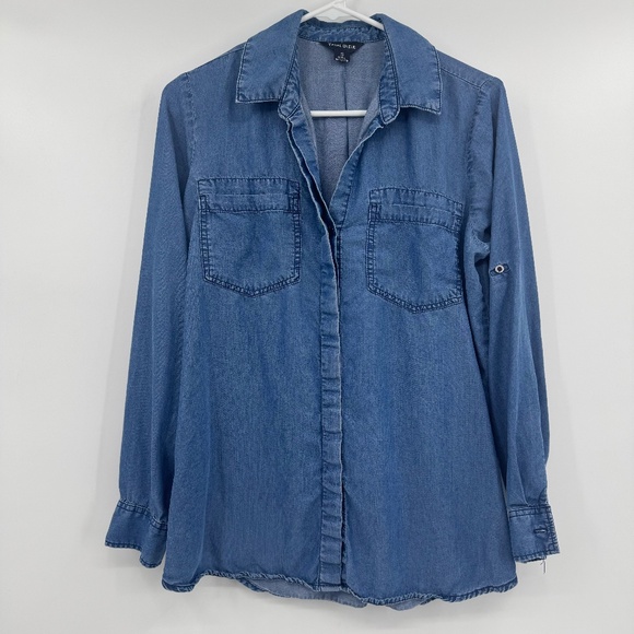 Terre Bleue Top Women Small Blue Chambray Long Roll Tab Sleeve Buttons Coastal - Picture 1 of 10
